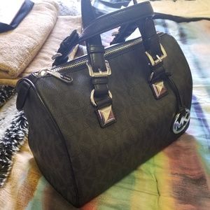 !!! Michael Kors Grayson satchel